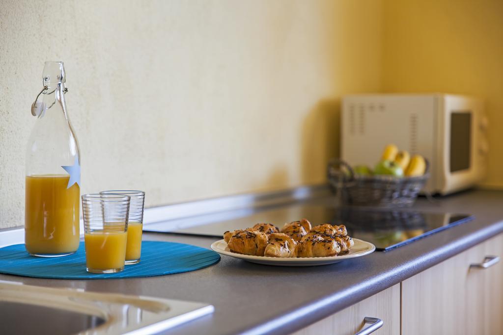 Rvhotels Apartamentos Heemstede ลาเอสตาร์ติต ภายนอก รูปภาพ