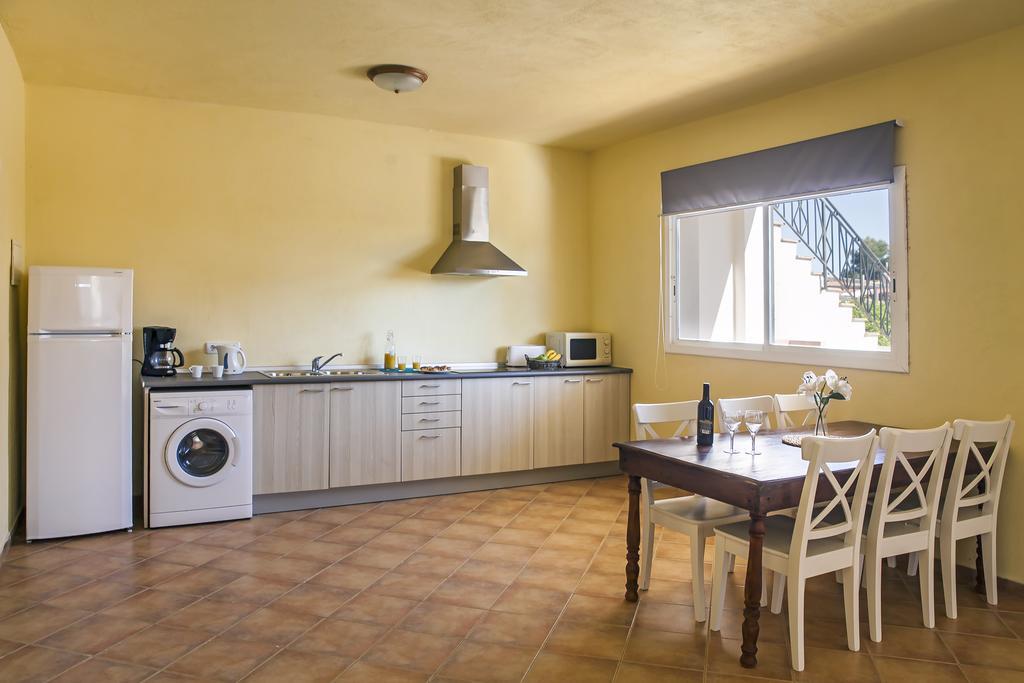 Rvhotels Apartamentos Heemstede ลาเอสตาร์ติต ภายนอก รูปภาพ